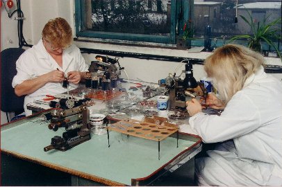 KR TubeMaking.jpg - 37092 Bytes